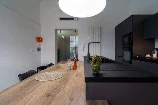 Real Street 21 Apartment Lecce Exterior photo